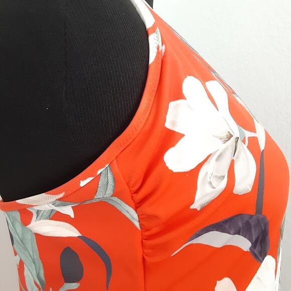 Athleta Waimea One Piece Swimsuit Halter Padded Bra Floral Womens M 291989 - Picture 6 of 13